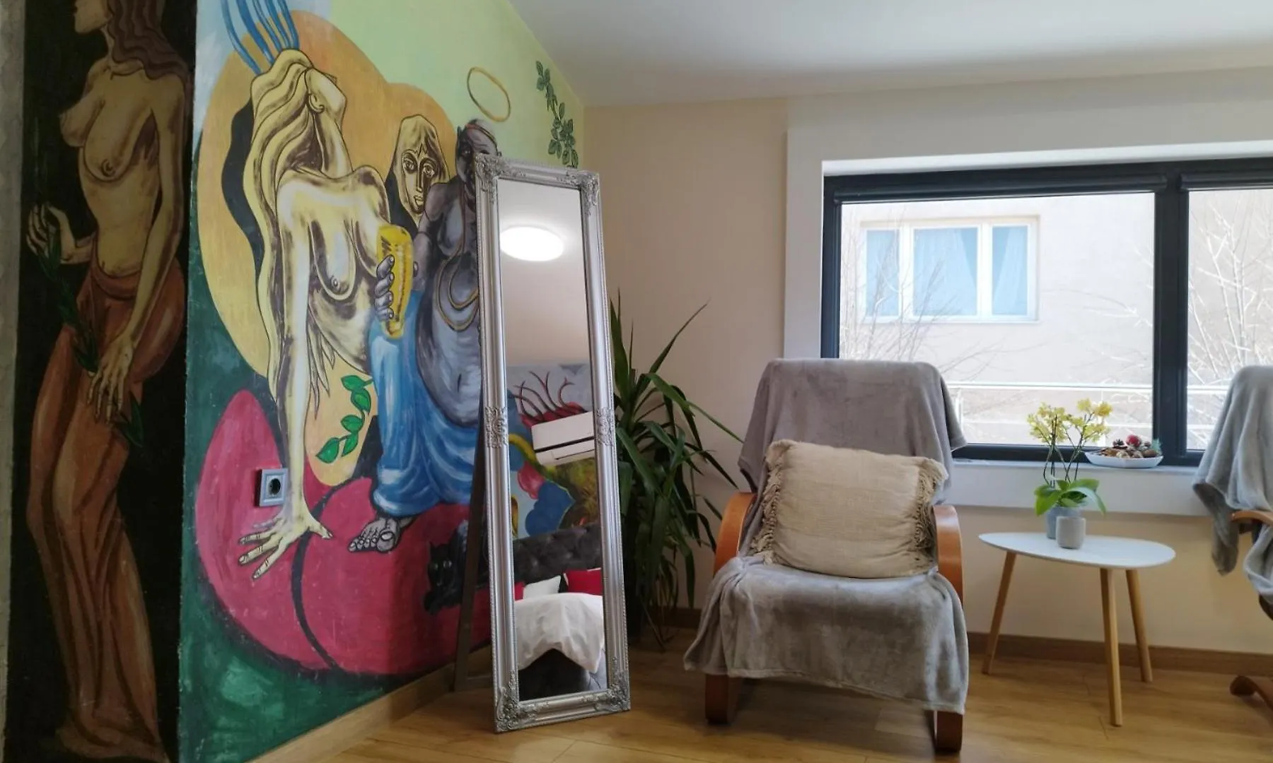Artistic Loft With Amazing View, Mrenicov Apartment Plovdiv