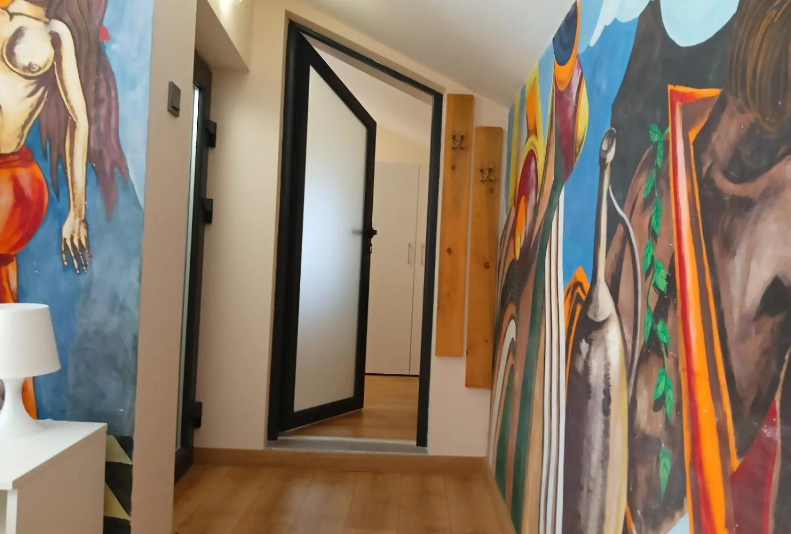 Artistic Loft With Amazing View, Mrenicov Apartamento Plovdiv 0*,  Bulgária