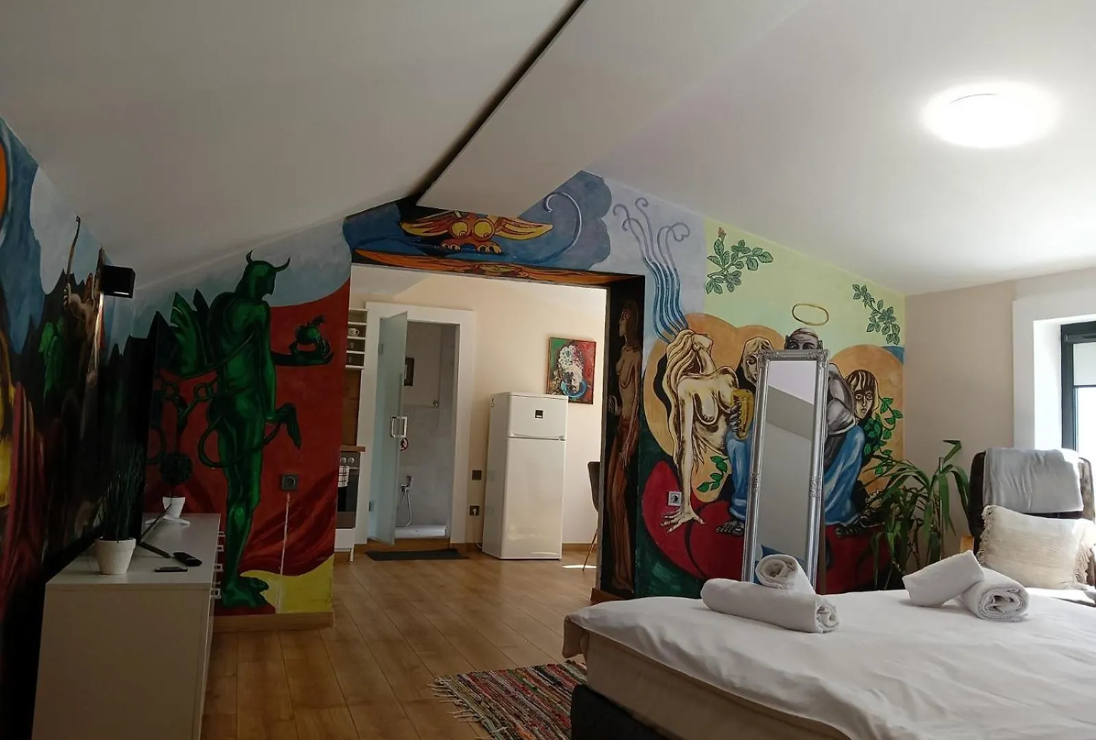 Artistic Loft With Amazing View, Mrenicov Apartamento Plovdiv Bulgária