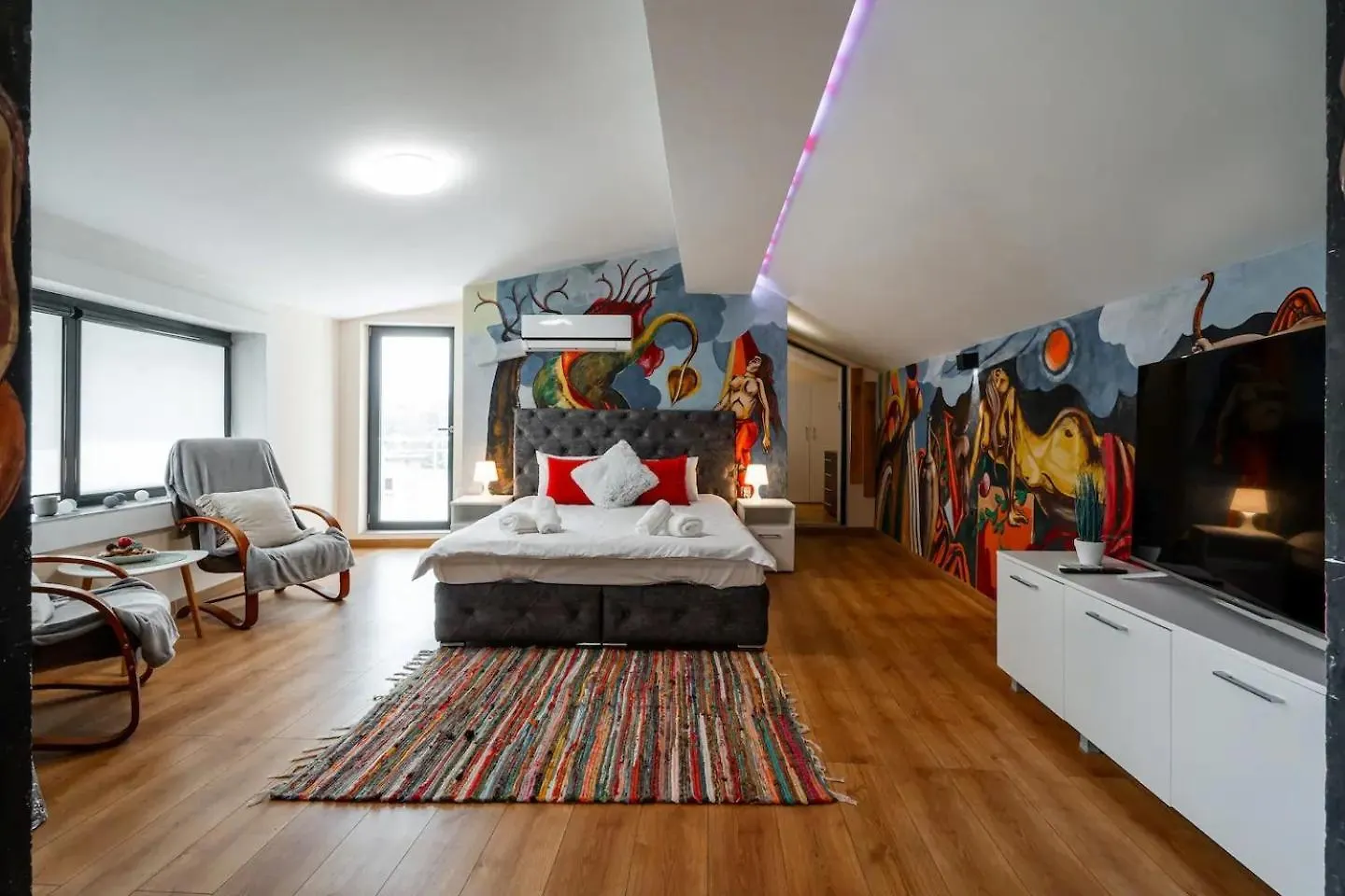Artistic Loft With Amazing View, Mrenicov Apartamento Plovdiv